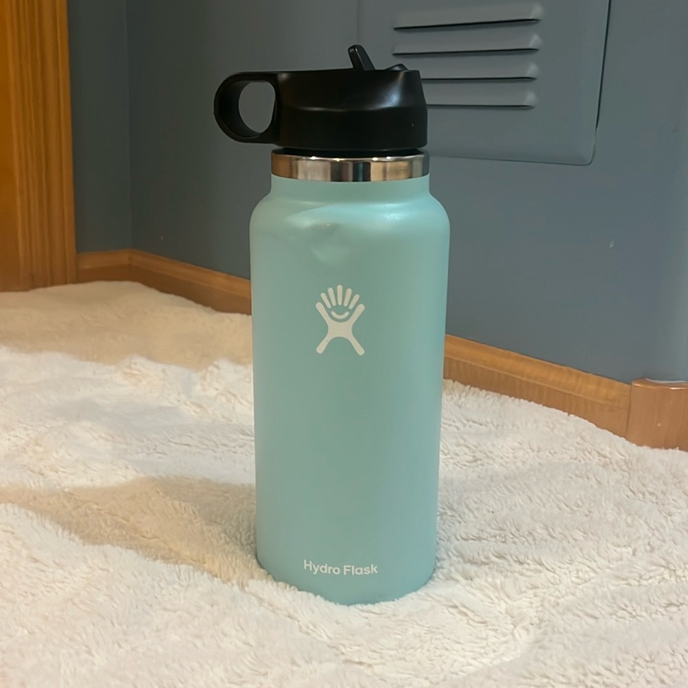 Light blue hydro flask